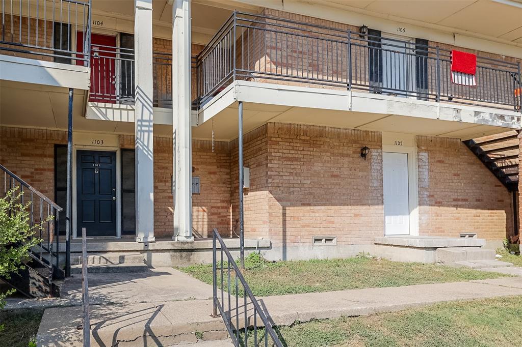 Recently updated first-floor condo in Fort Worth featuring stylish new soft-close cabinetry, modern fixtures, fresh paint, and beautiful new flooring throughout. This 1-bedroom, 1-bathroom home offers a spacious living area with plenty of natural light, creating a comfortable and inviting space. Perfect for low-maintenance living in a convenient location close to shopping, dining, and entertainment.