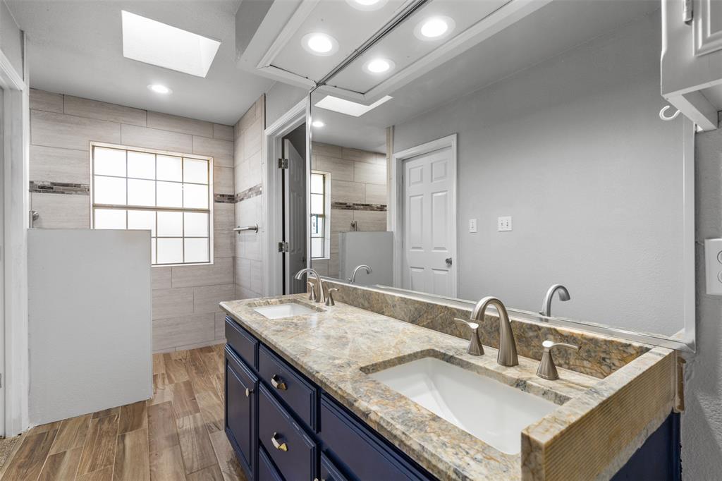 Decordova Bend Estate - Residential
