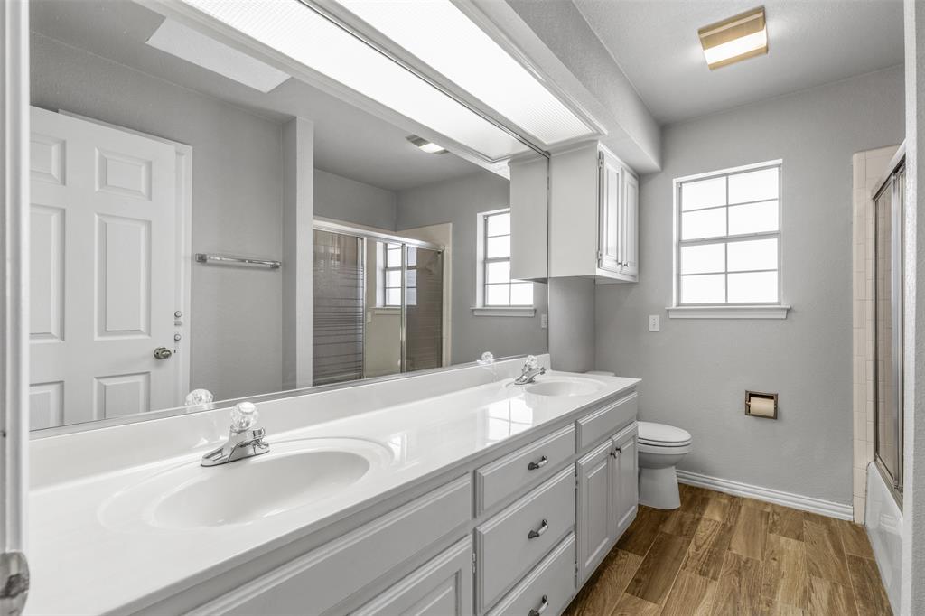 Decordova Bend Estate - Residential