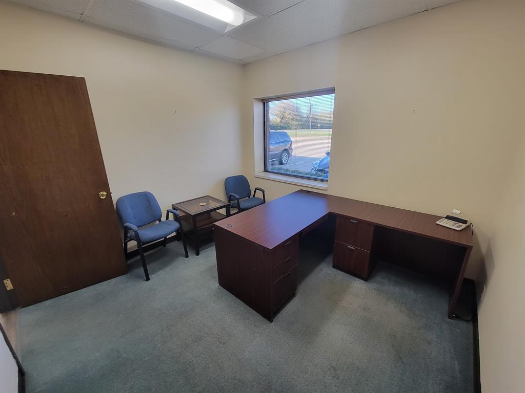Jones Hardin - Commercial Lease