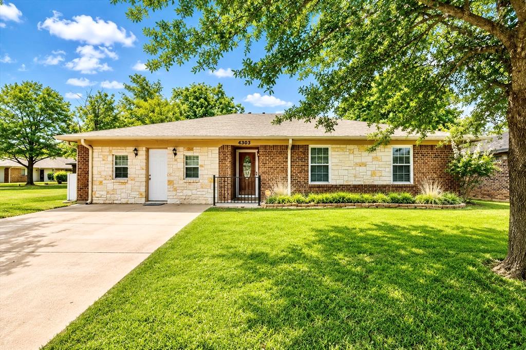 PRICED TO SELL - Well under tax value! Imagine hosting family holidays beneath the vaulted ceiling, enjoying quiet evenings on the covered patio, or using the oversized flex space as a game room, home office, homeschool room, or guest retreat. Located on a peaceful cul-de-sac in Kennedale ISD, this home offers room to spread out without the price tag of many comparable homes. Rare opportunity for this incredible deal!