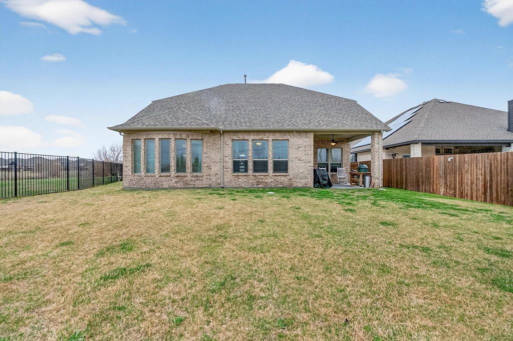 Oaks of North Grove - Residential
