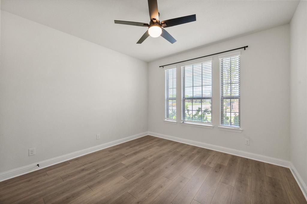 Oaks of North Grove - Residential