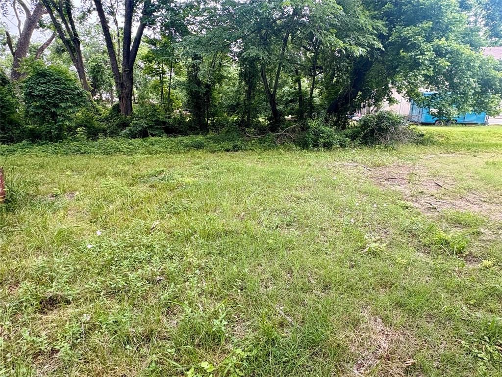Inglish Estate Add - Land