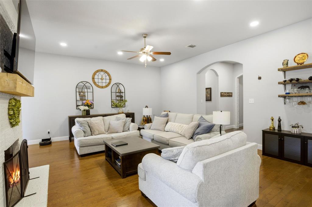 Live Oak Creek - Residential