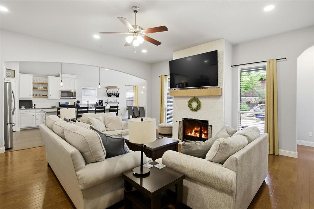 Live Oak Creek - Residential