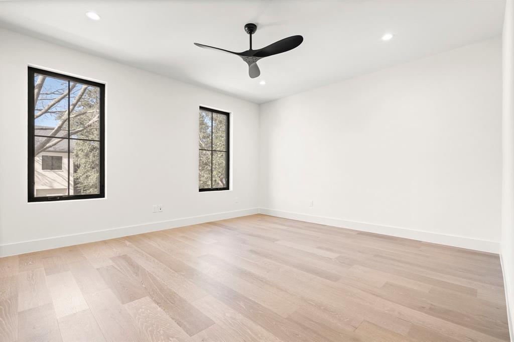 Wilshire Summit - Residential