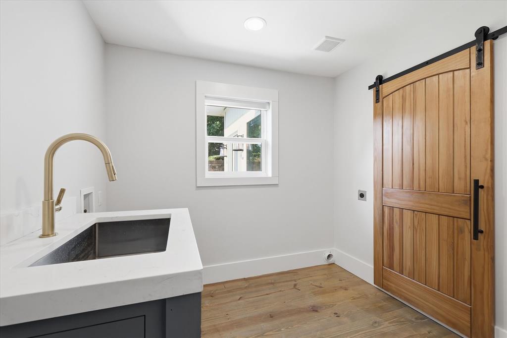 Town House Villa - Residential
