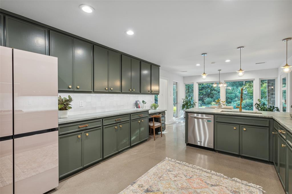 Prestonwood Estates - Residential