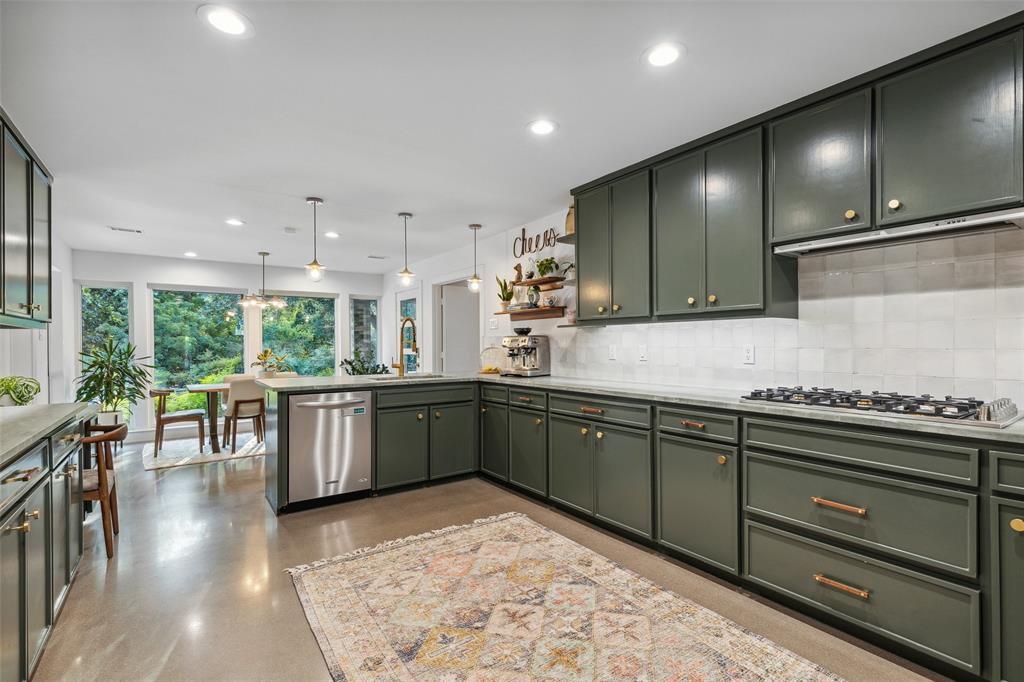 Prestonwood Estates - Residential