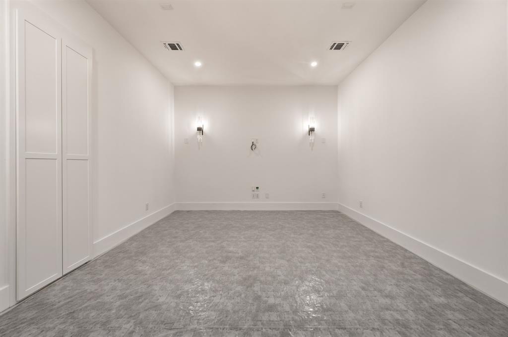 Fleming Pointe - Residential