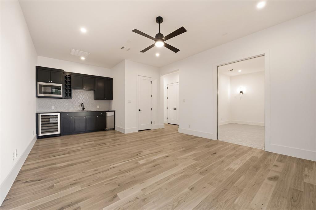 Fleming Pointe - Residential