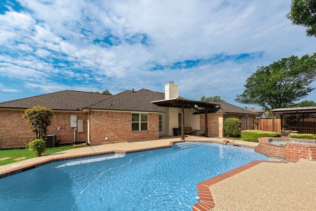 Tecumseh Park Estates #3 - Residential