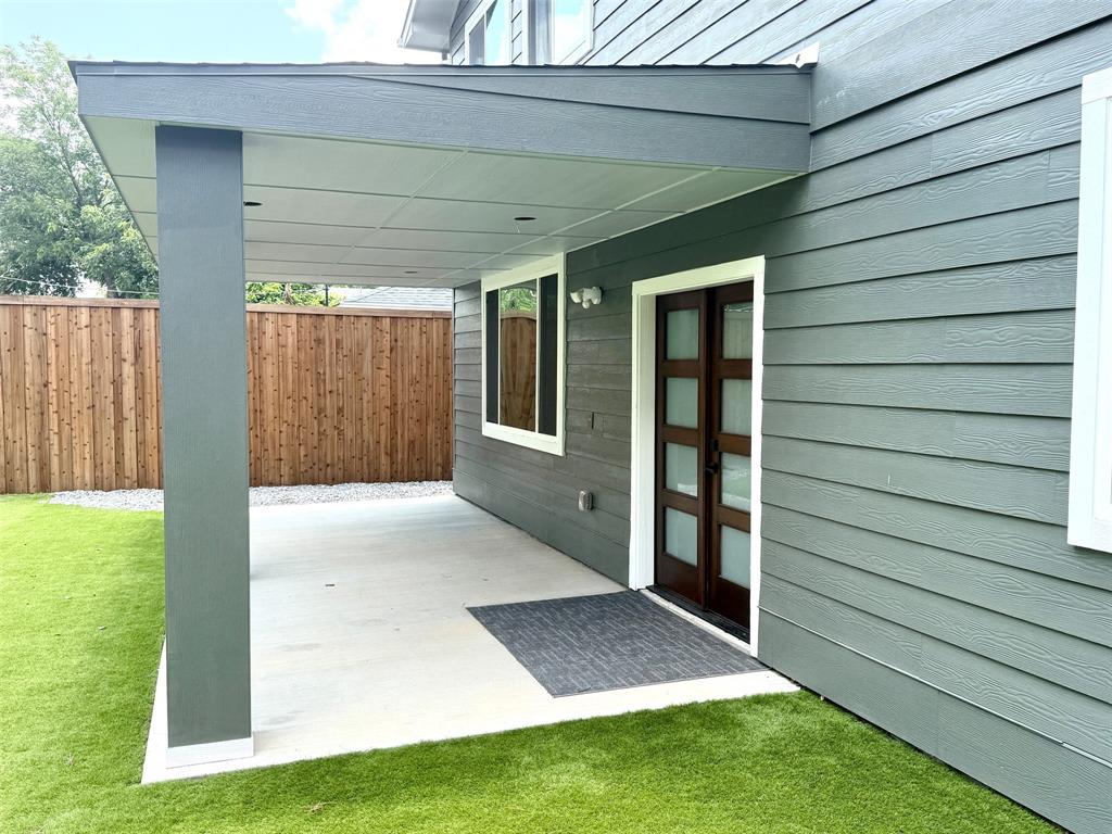 Mount Auburn - Residential