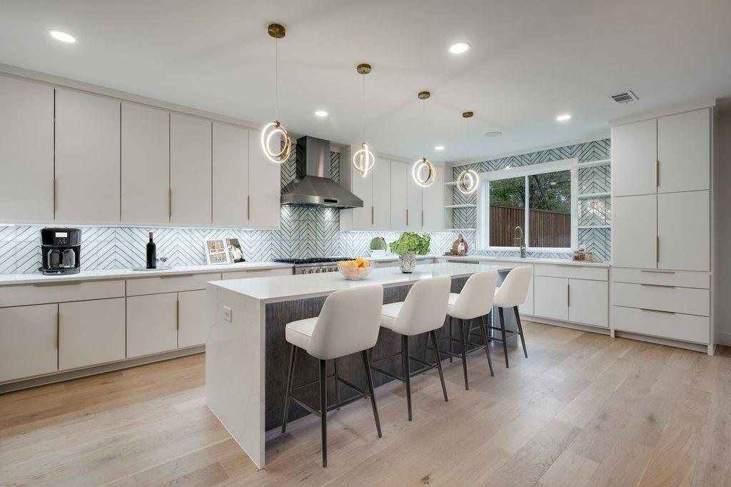 Mount Auburn - Residential