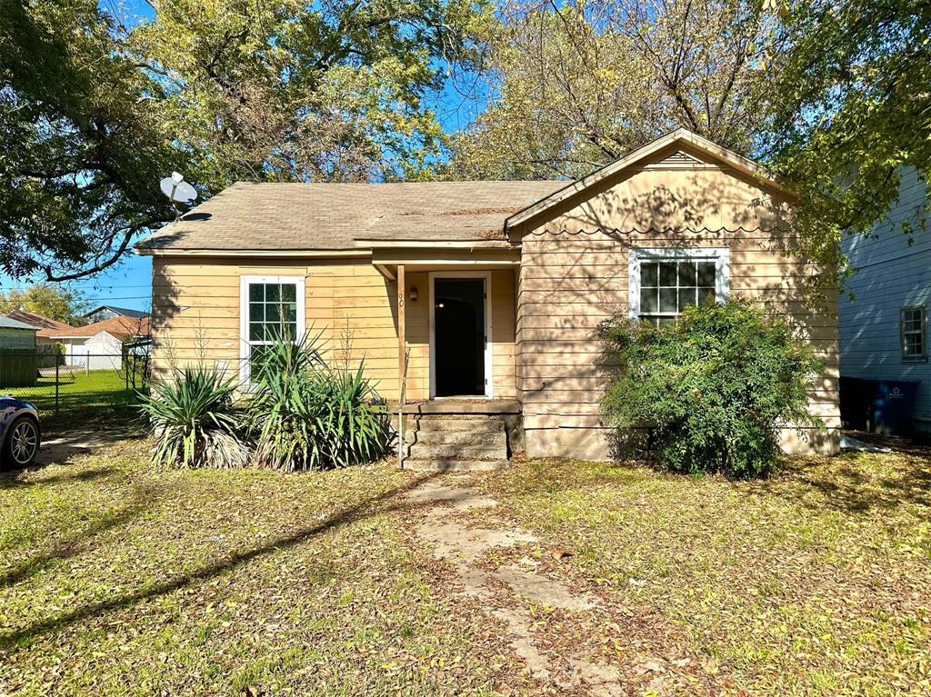 Discover the perfect canvas for your vision, just moments from the heart of Denison and Forest Park. This investment gem, nestled just two blocks from downtown has over 1300 square feet brimming with potential. Ready to be revitalized, this home offers an opportunity to reimagine its story. With a detached garage adding convenience, this property beckons those with a keen eye for transformation. Bring your creativity and breathe new life into this promising space, seizing the chance to craft a personalized haven in a prime location.
