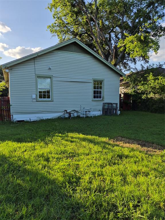 EAST SIDE - Residential