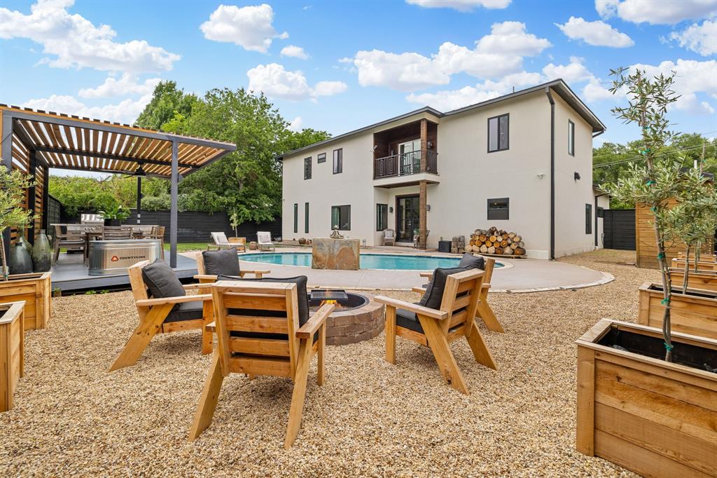 Ridgecrest Village - Residential