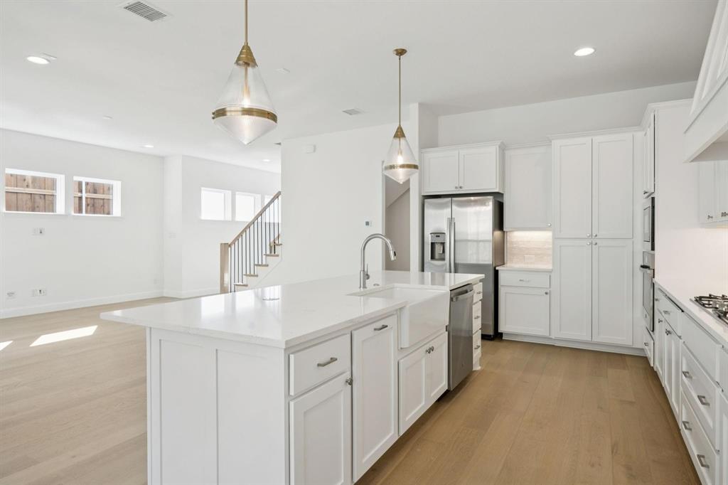White Rock Trail Add - Residential
