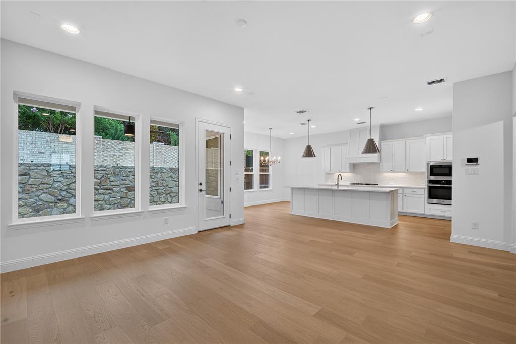 White Rock Trail Add - Residential