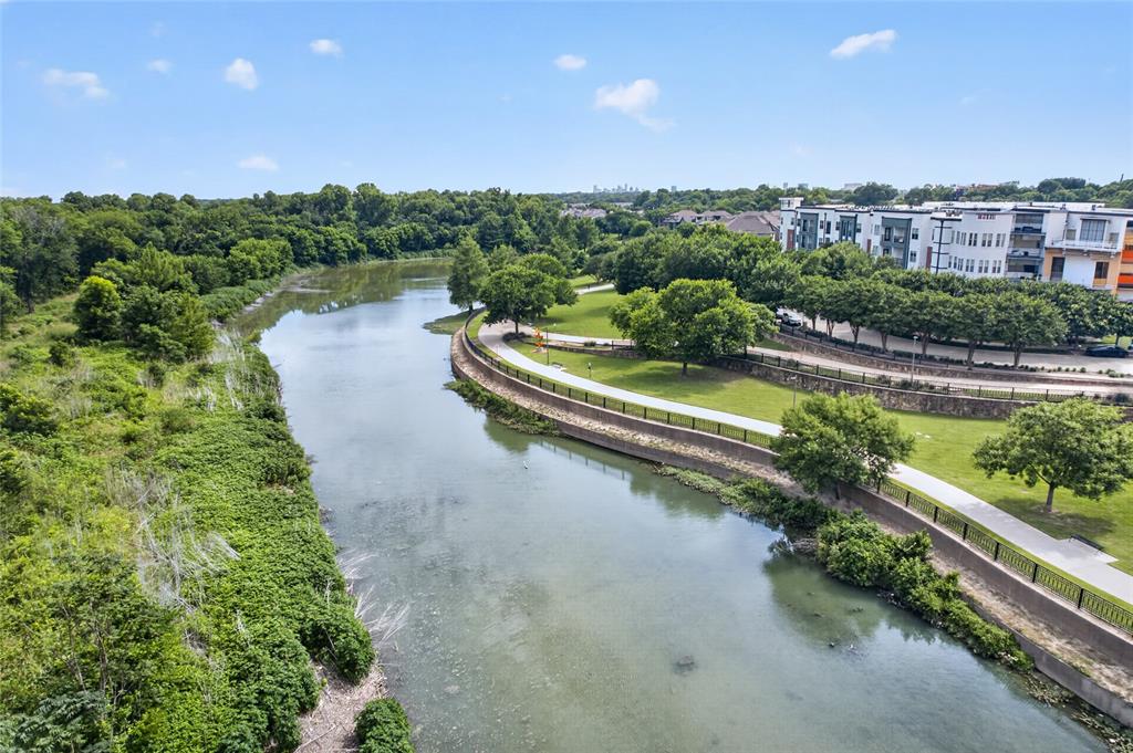 White Rock Trail Add - Residential
