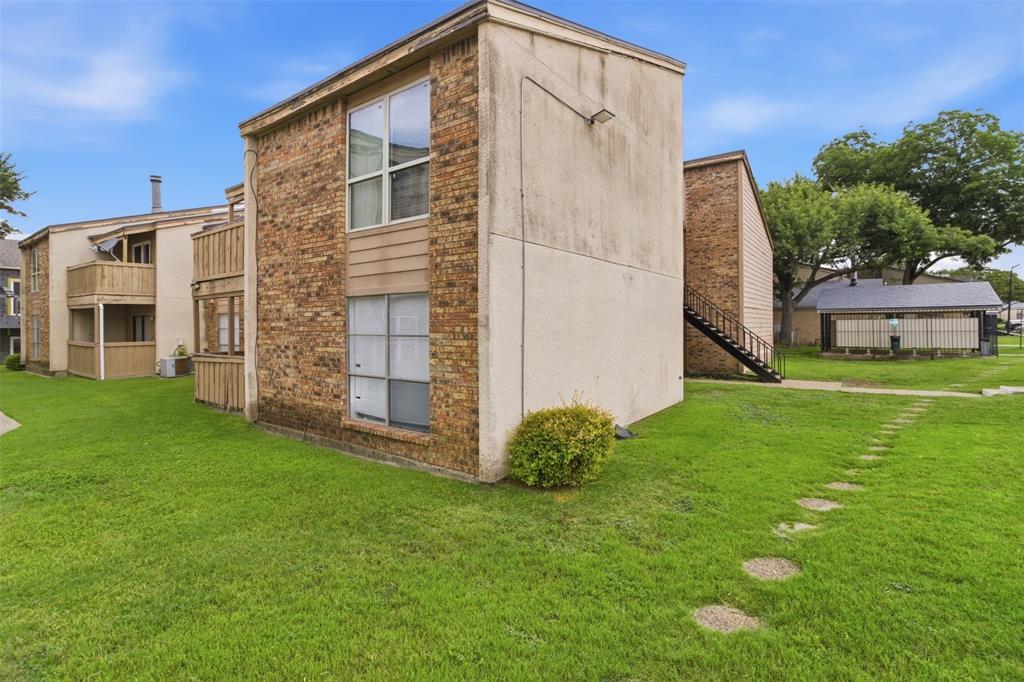 Windtree Condos - Residential