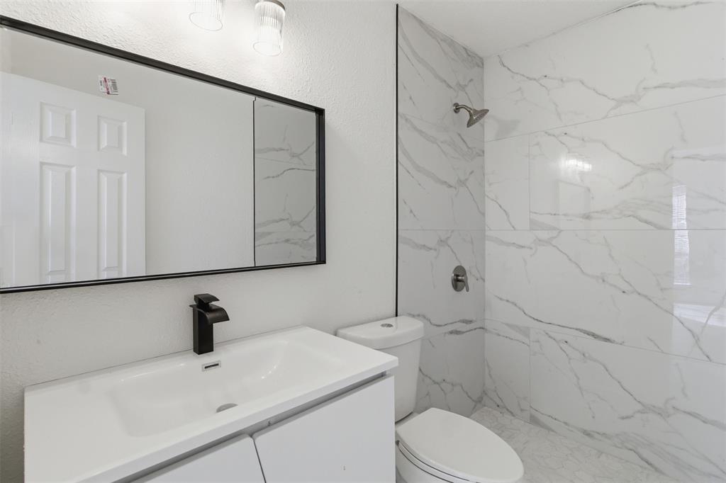 Windtree Condos - Residential