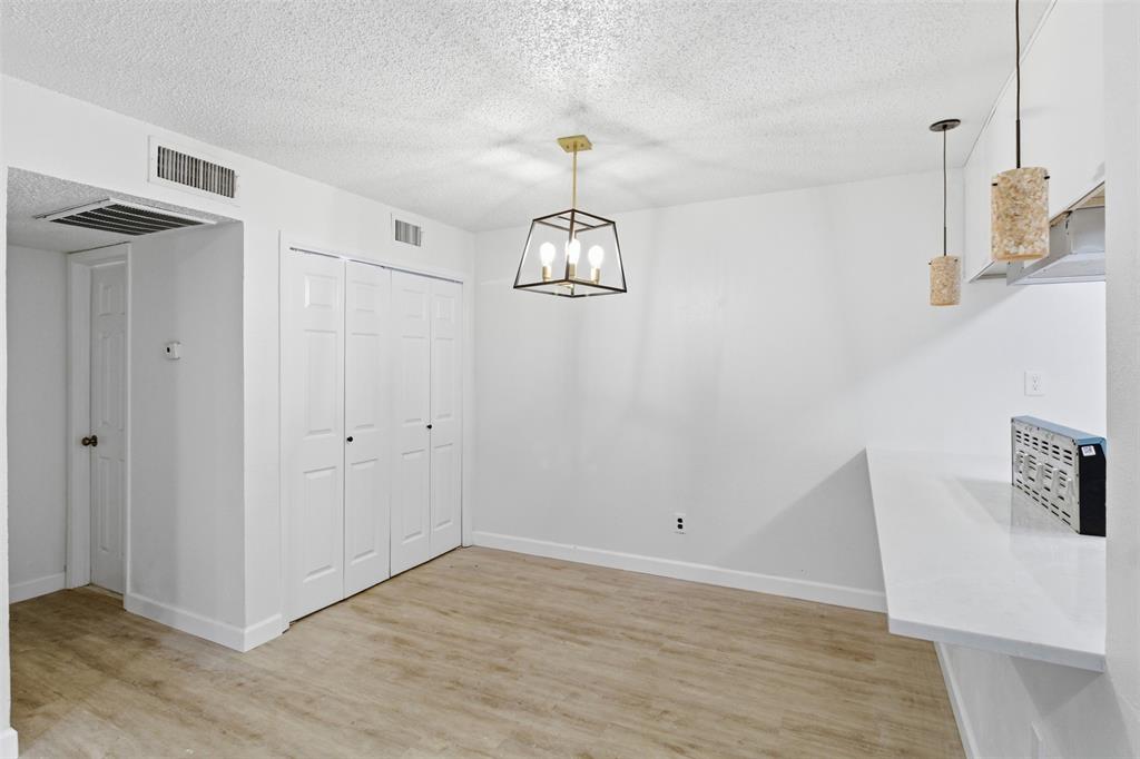 Windtree Condos - Residential