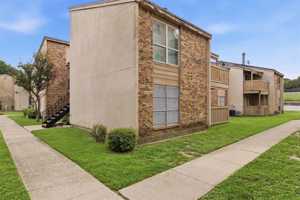 Windtree Condos - Residential
