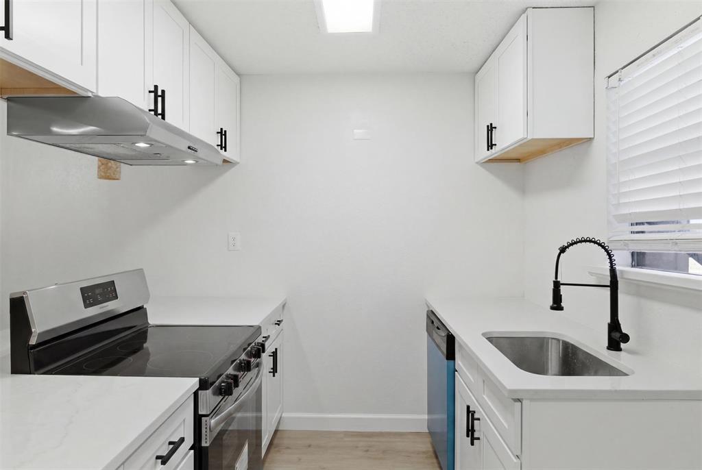 Windtree Condos - Residential