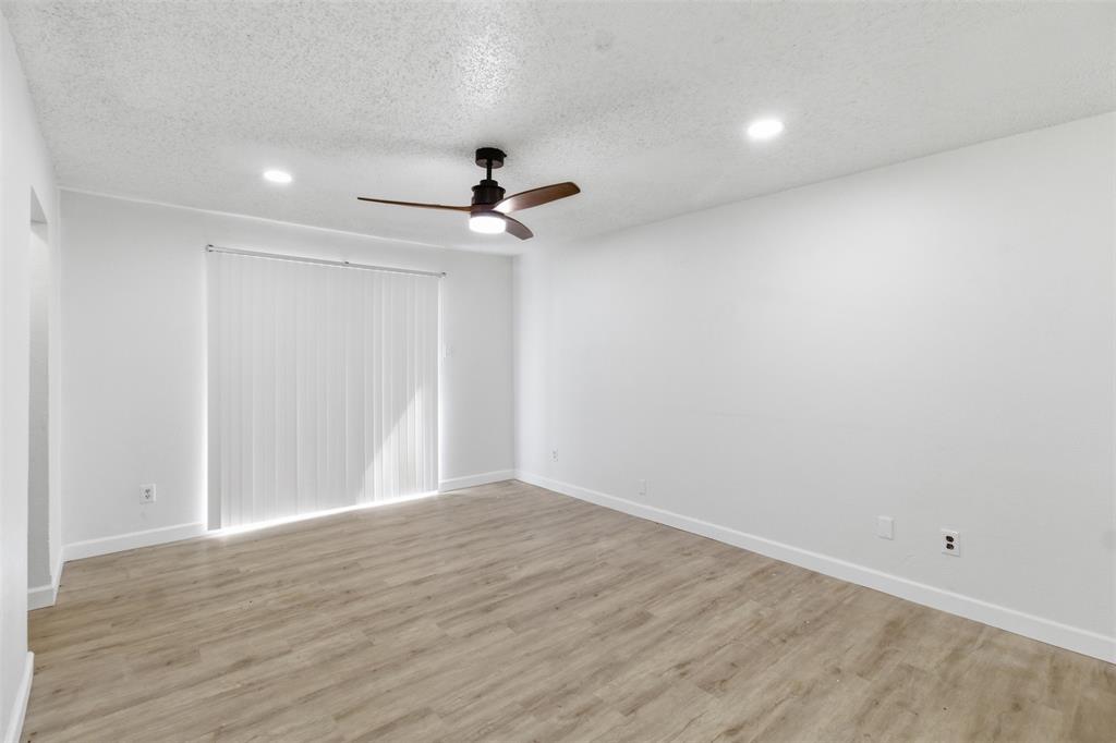 Windtree Condos - Residential