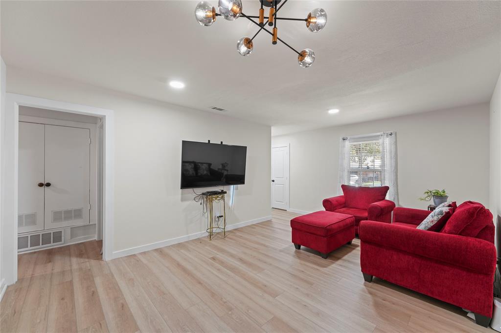 Bruton Terrace - Residential