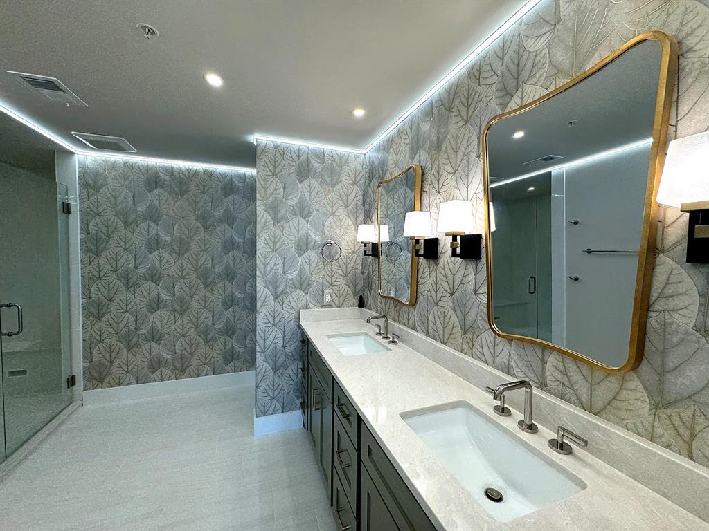 Mayfair Turtle Creek Condos - Residential