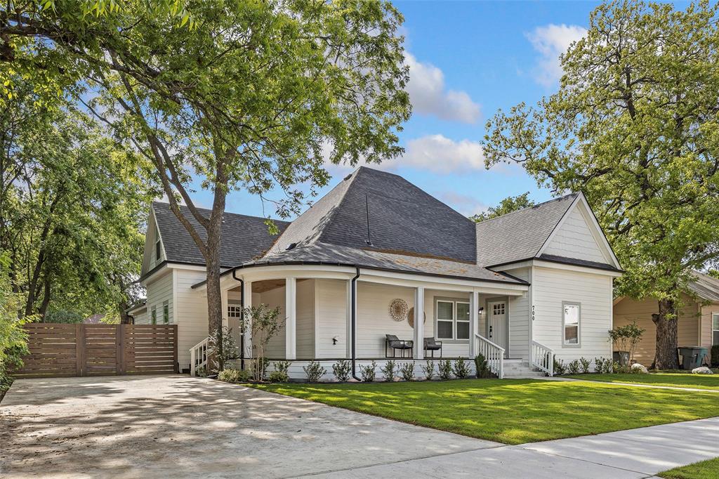 Fully renovated and move-in ready, this stunning home blends modern upgrades with timeless charm in the heart of Sherman’s historic district. Situated on a desirable corner lot with mature, established trees, this property offers both character and curb appeal.
Inside, you’ll find 4 spacious bedrooms and 3 full bathrooms, filled with abundant natural light throughout. The primary suite is a true retreat, featuring his and her closets, while the home offers tons of storage throughout. The home also includes all-new systems and appliances, providing peace of mind for years to come, along with today’s most sought-after interior finishes for a clean, stylish feel.
With its prime location and flexible layout, this property presents an excellent opportunity for a primary residence, investment property, potential Airbnb, or bed & breakfast. Conveniently located near local dining, shopping, and a nearby golf course, with easy access to Highway 75 for quick commute times, you’ll enjoy the perfect balance of historic charm and modern-day convenience.