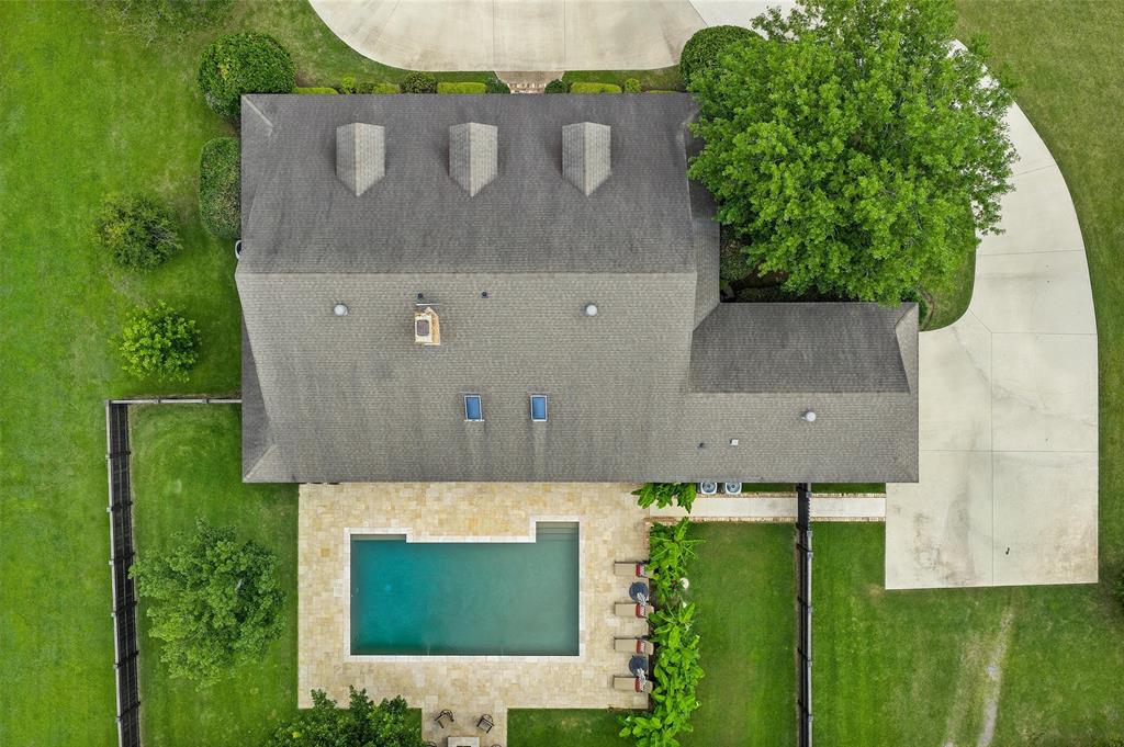 Shadow Ridge Estate - Residential