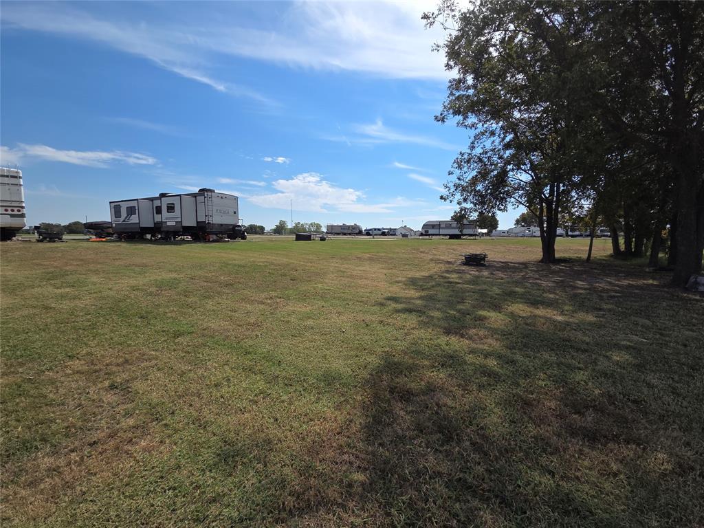Peninsula Point - Land