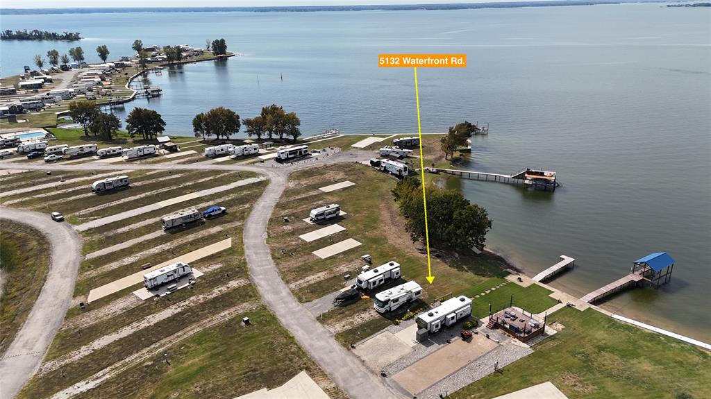 Peninsula Point - Land