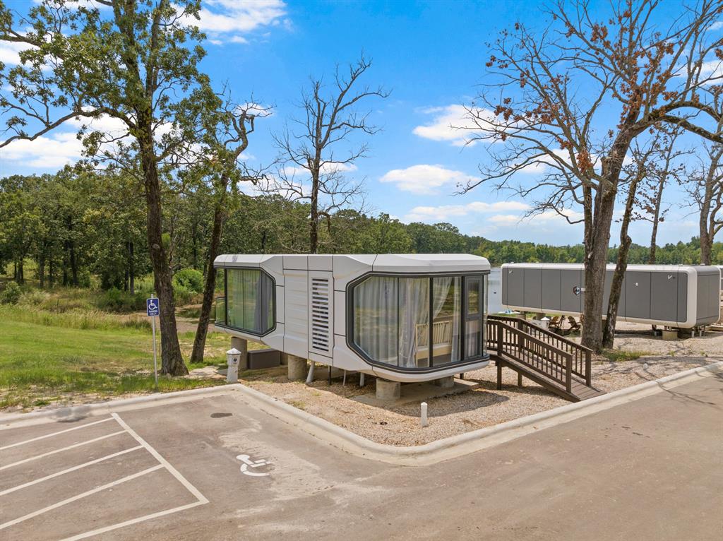 Twin Lakes Resort - Residential
