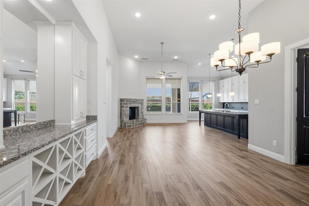 Tavolo Park - Residential