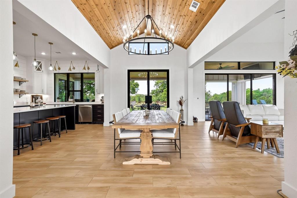 Tinsley Tam - Residential