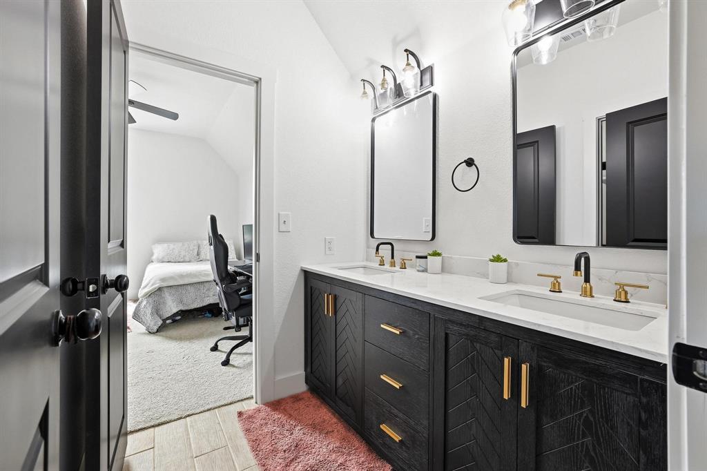 Tinsley Tam - Residential