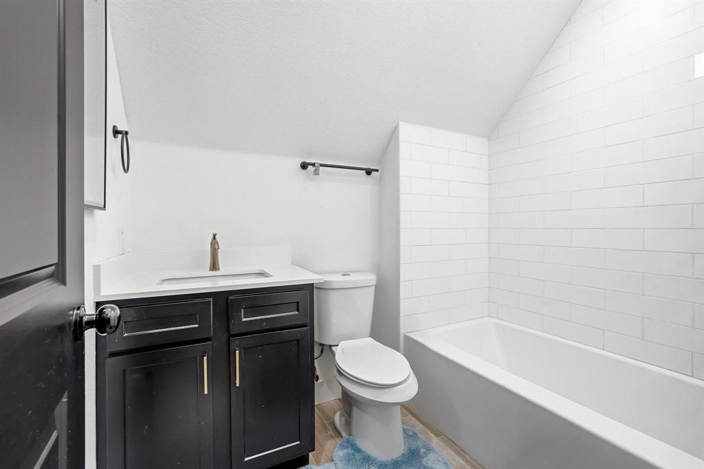 Tinsley Tam - Residential
