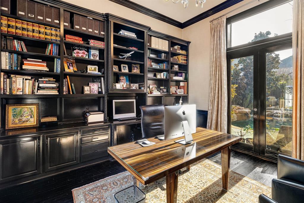Oaktree Ph Four - Residential