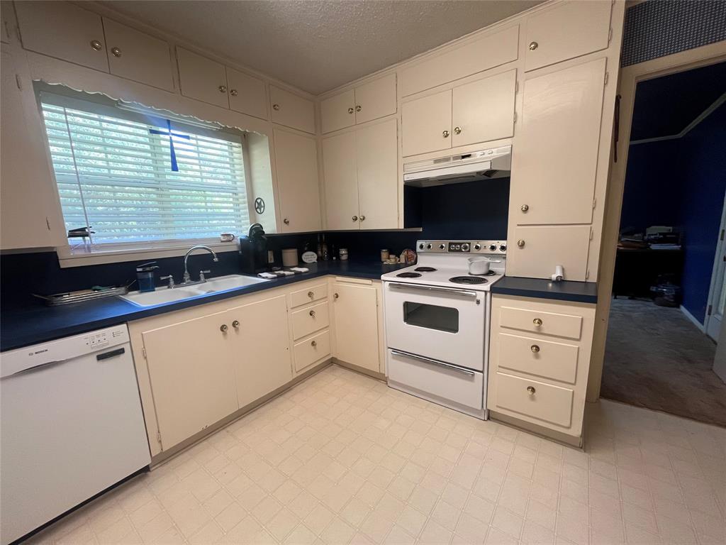 Indian Oaks - Residential