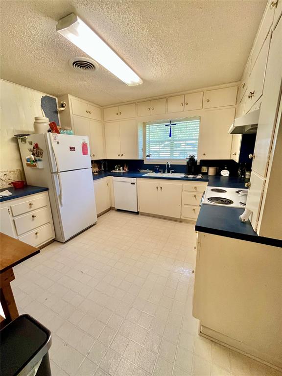 Indian Oaks - Residential