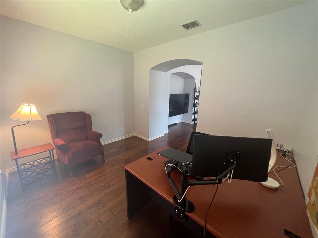 Brookhollow - Residential Lease