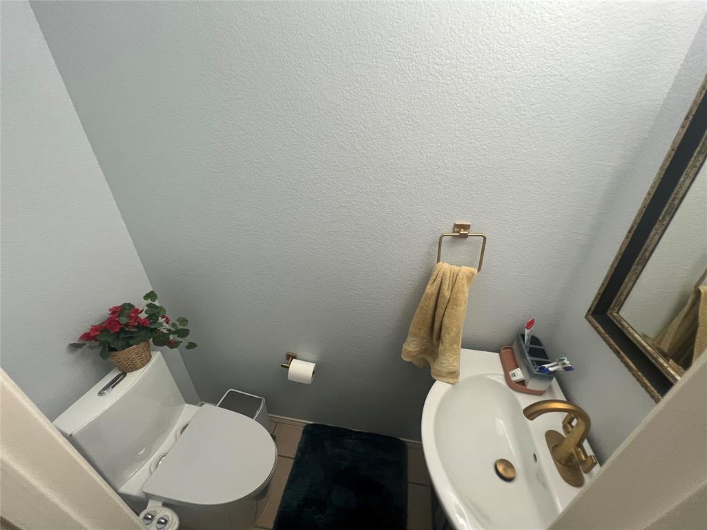 Brookhollow - Residential Lease