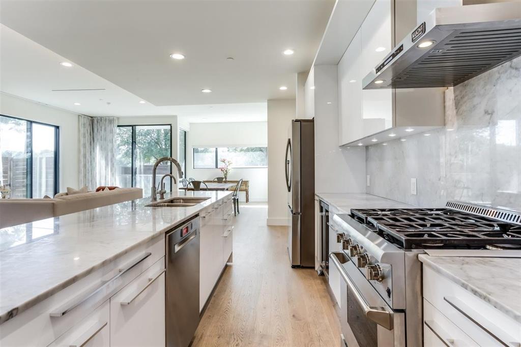 3923 Cole Ave Condos - Residential