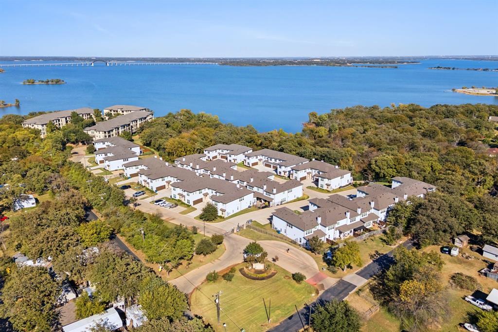 Lewisville Water's Edge II Condominium - Residential