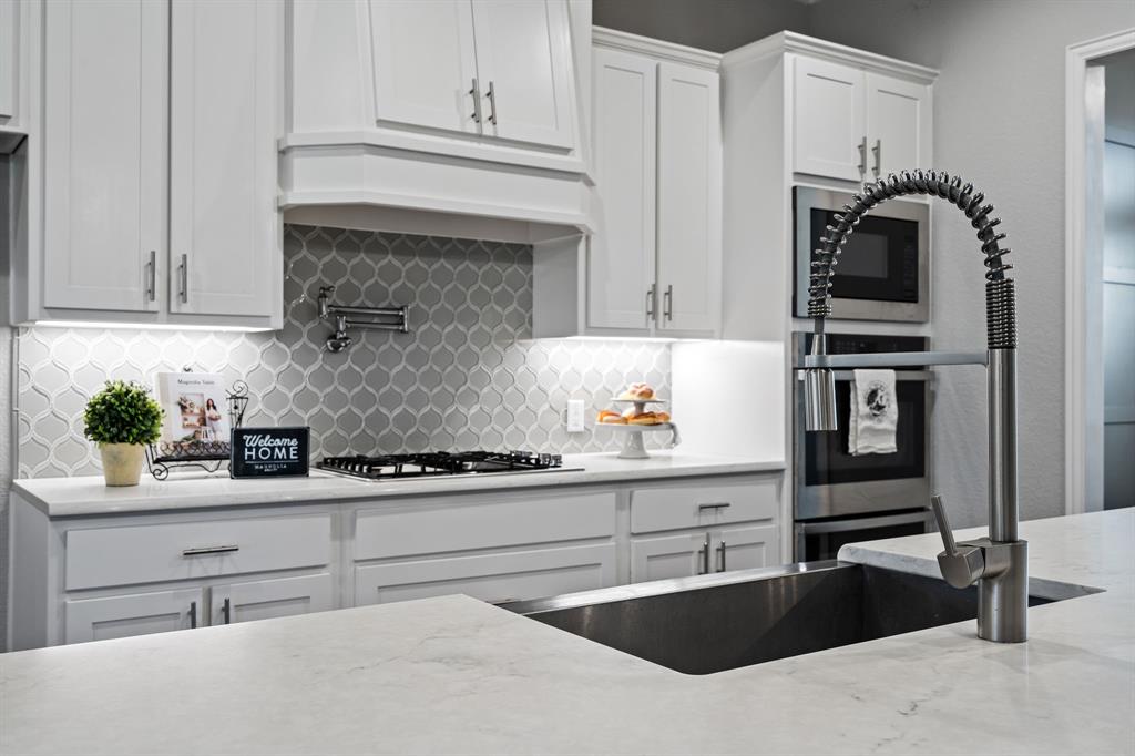 Stardust Ranch Ph 2 - Residential Lease